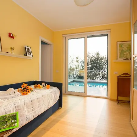 Sleeps 6 Pool Villa
